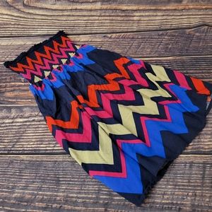 Small Jstfy Strapless Dress. Blue, pink, red, tan Chevron.